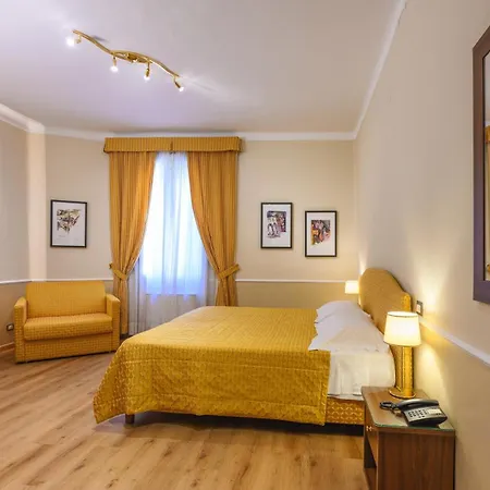 Reggio Hotel 3*