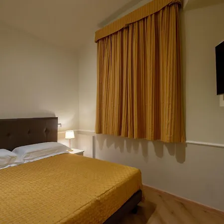Hotel Reggio 3*