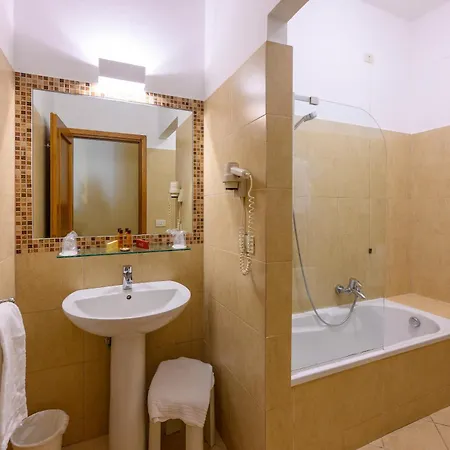 Reggio Hotel 3*
