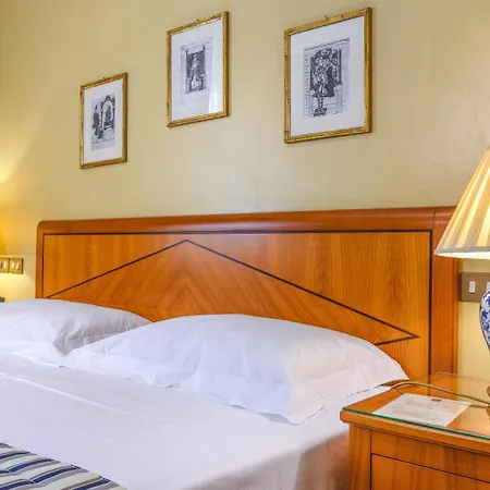 Hotel Reggio 3*