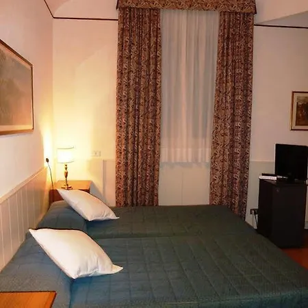 Hotel Reggio 3*